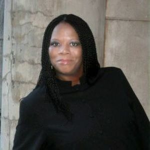 Meet your Posher, Annette